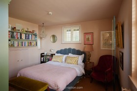 Lovett - Modern home - thumbnail