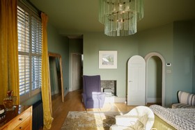 Lovett - Modern home - thumbnail