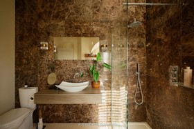 Lovett - Modern home - thumbnail