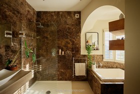 Lovett - Modern home - thumbnail