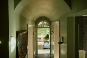 Lovett - Modern home - thumbnail