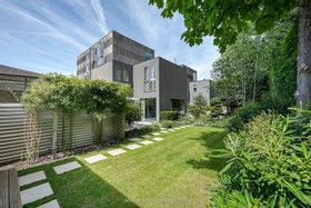 Lyford - house greenery modern sleek new architecture contemporary London style interior design - thumbnail