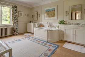 Maison - thumbnail