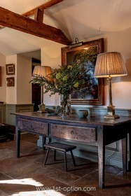 Morton - country house - thumbnail