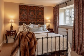 Morton - country house - thumbnail
