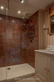 Morton - country house - thumbnail