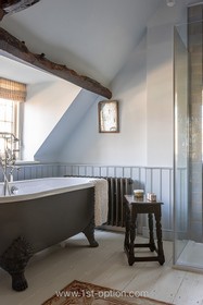 Morton - country house - thumbnail