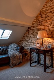 Morton - country house - thumbnail
