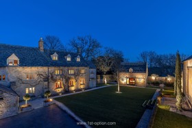 Morton - country house - thumbnail