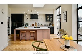 Muswell Hill - thumbnail