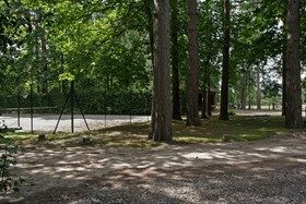 Pinewood House - thumbnail