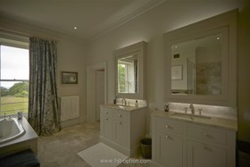 Portico - thumbnail