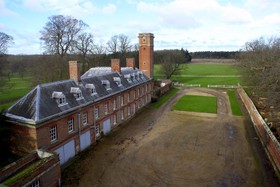 Raynham Hall - thumbnail