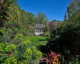 Richmond Road - quirky - thumbnail