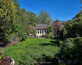 Richmond Road - quirky - thumbnail