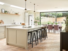 Rockett - Surrey - thumbnail