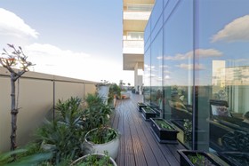 Roof Garden - thumbnail