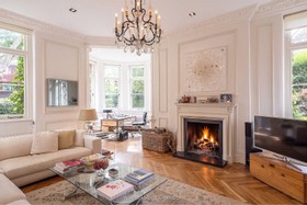Saltburn - Hampstead location house - thumbnail