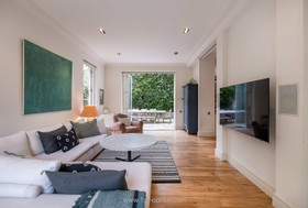 Saltburn - Hampstead location house - thumbnail