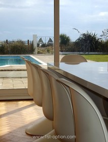 Shoreham Beach - balcony - thumbnail