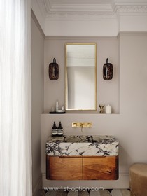 The South Wing - thumbnail