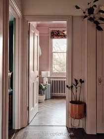 The South Wing - thumbnail