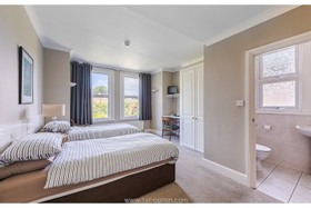 Stamford - thumbnail