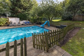 Stanmore Manor - thumbnail