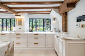 Stanmore Manor - thumbnail