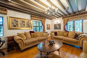 Stanmore Manor - thumbnail