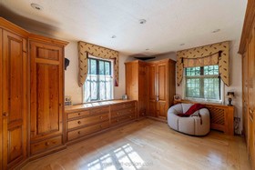 Stanmore Manor - thumbnail
