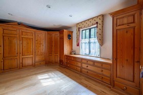 Stanmore Manor - thumbnail