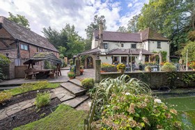 Stanmore Manor - thumbnail
