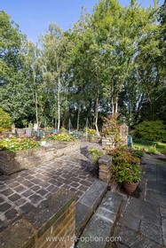 Stanmore Manor - thumbnail