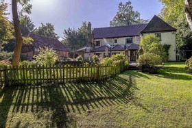 Stanmore Manor - thumbnail