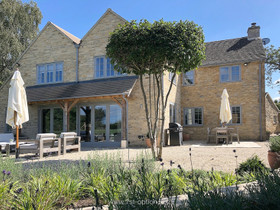 Stonehouse - thumbnail