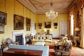 Swan Court - thumbnail