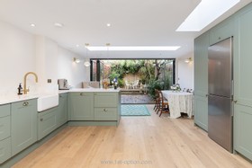 Tarma - pastel pink house family home shoot location filming photography battersea SW London - thumbnail