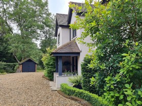 Three Gables - thumbnail