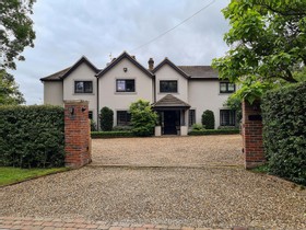 Three Gables - thumbnail