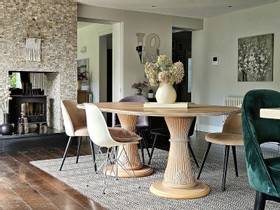 Three Gables - thumbnail