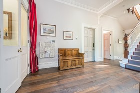 Tring - thumbnail