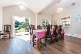Tring - thumbnail
