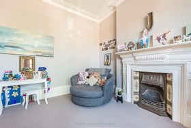 Tring - thumbnail